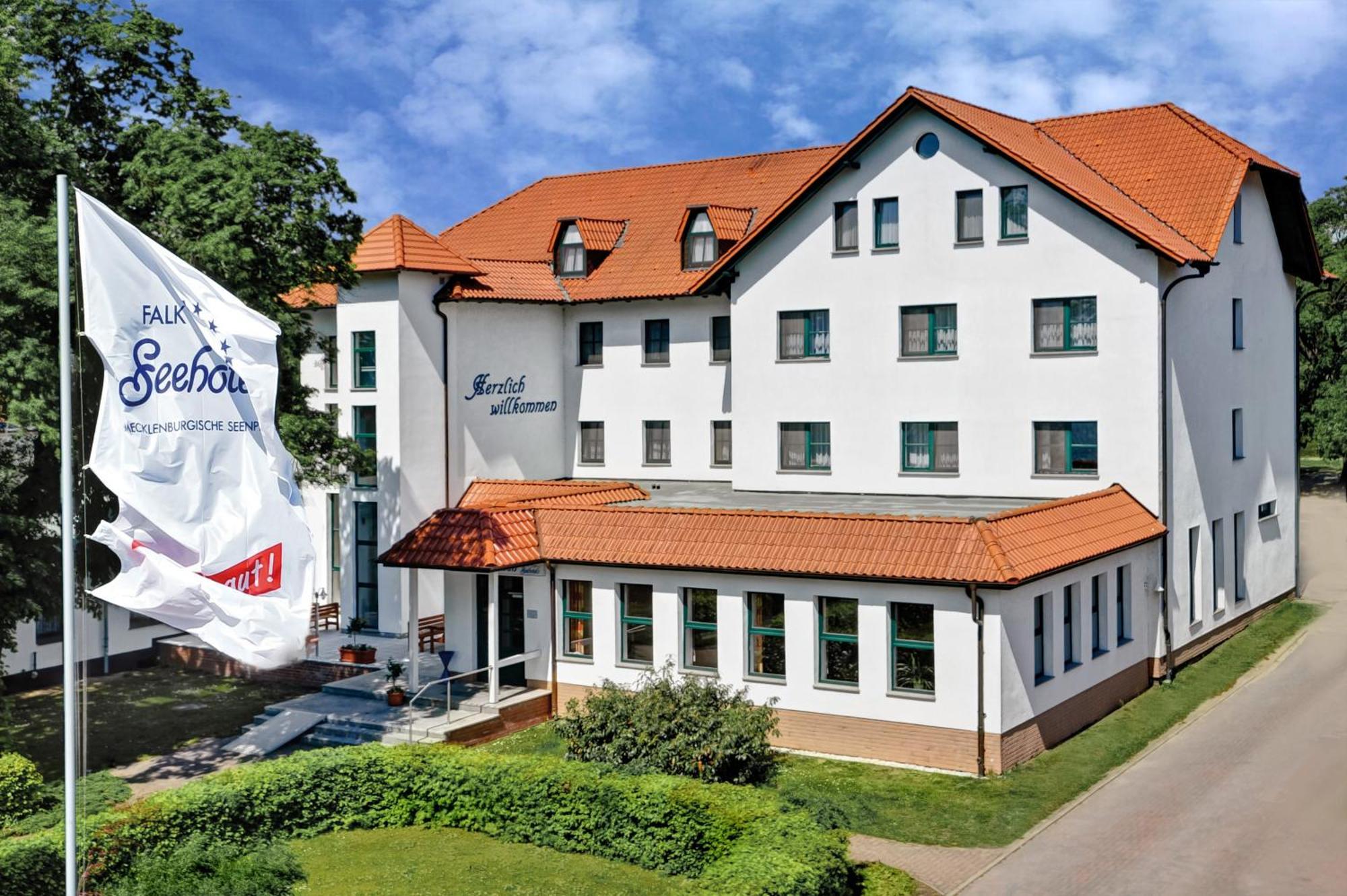 Falk Seehotel Плау ам Зее Екстериор снимка
