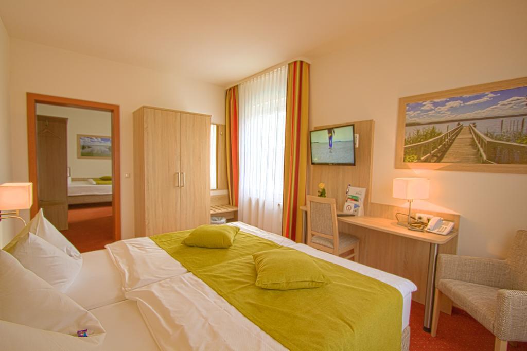 Falk Seehotel Плау ам Зее Екстериор снимка